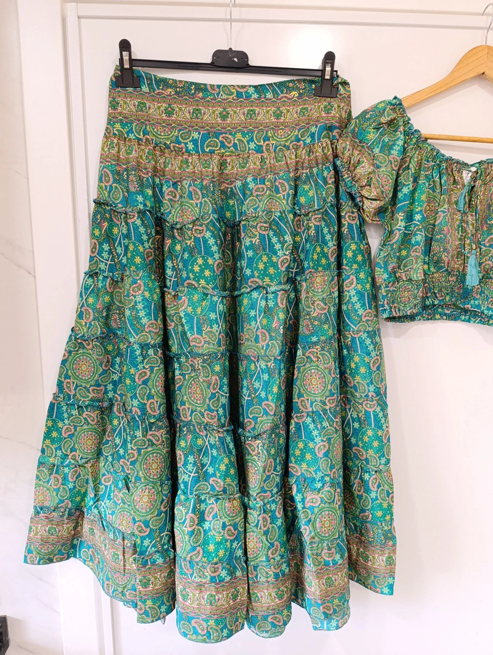 Conjunto saia seda verde – photo 4